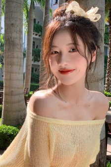 偷拍55位美女撒尿BBB毛洗澡